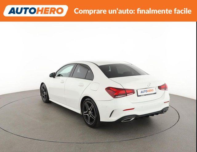 MERCEDES-BENZ A 180 d Automatic Premium