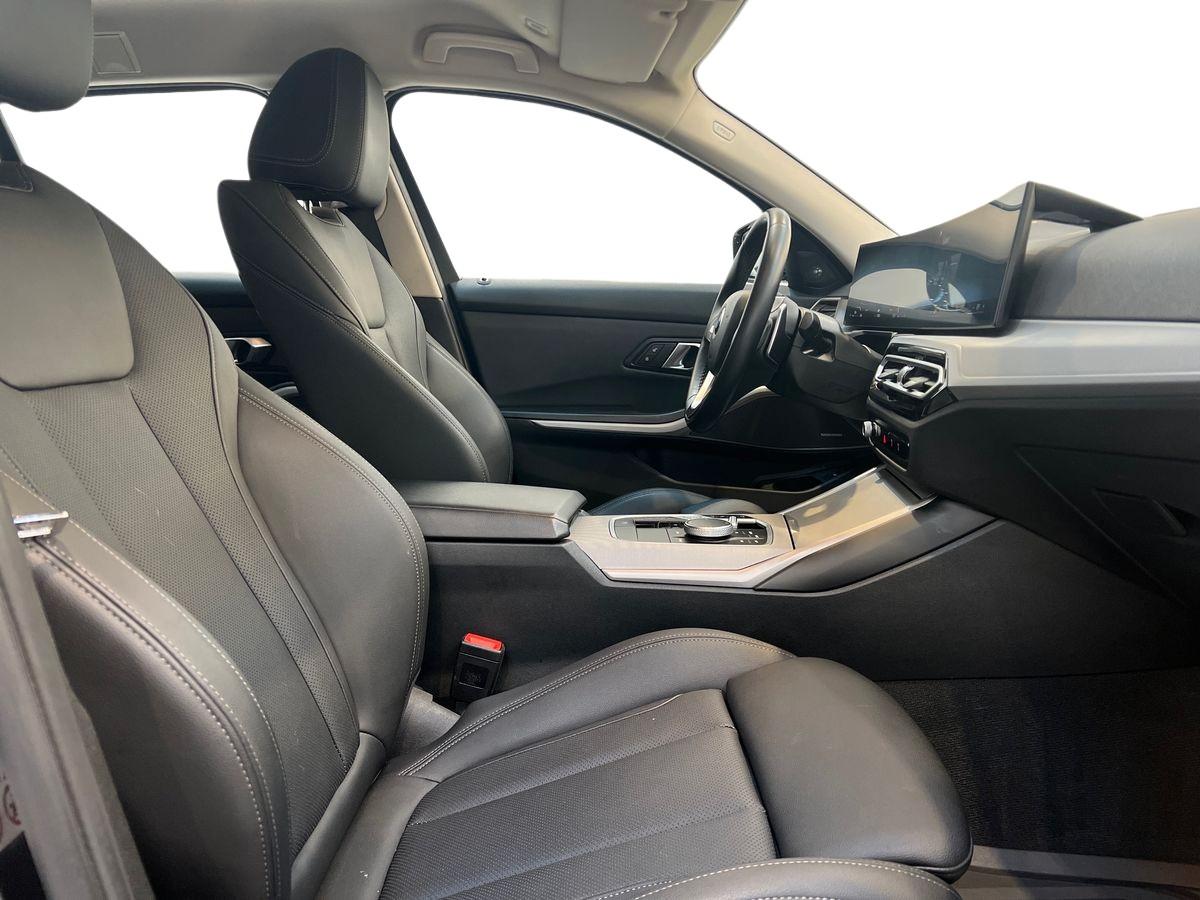 BMW Serie 3 G21 2022 Touring - 330i Touring xdrive MSport auto