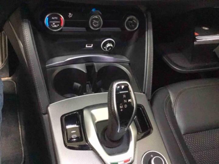 Alfa Romeo Stelvio 2.2 Turbodiesel 190 CV AT8 Q4 Sprint