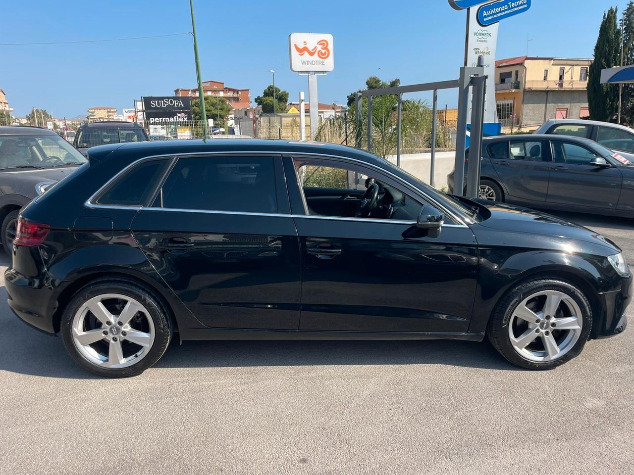 Audi A3 SPB 1.6 TDI clean diesel Attraction