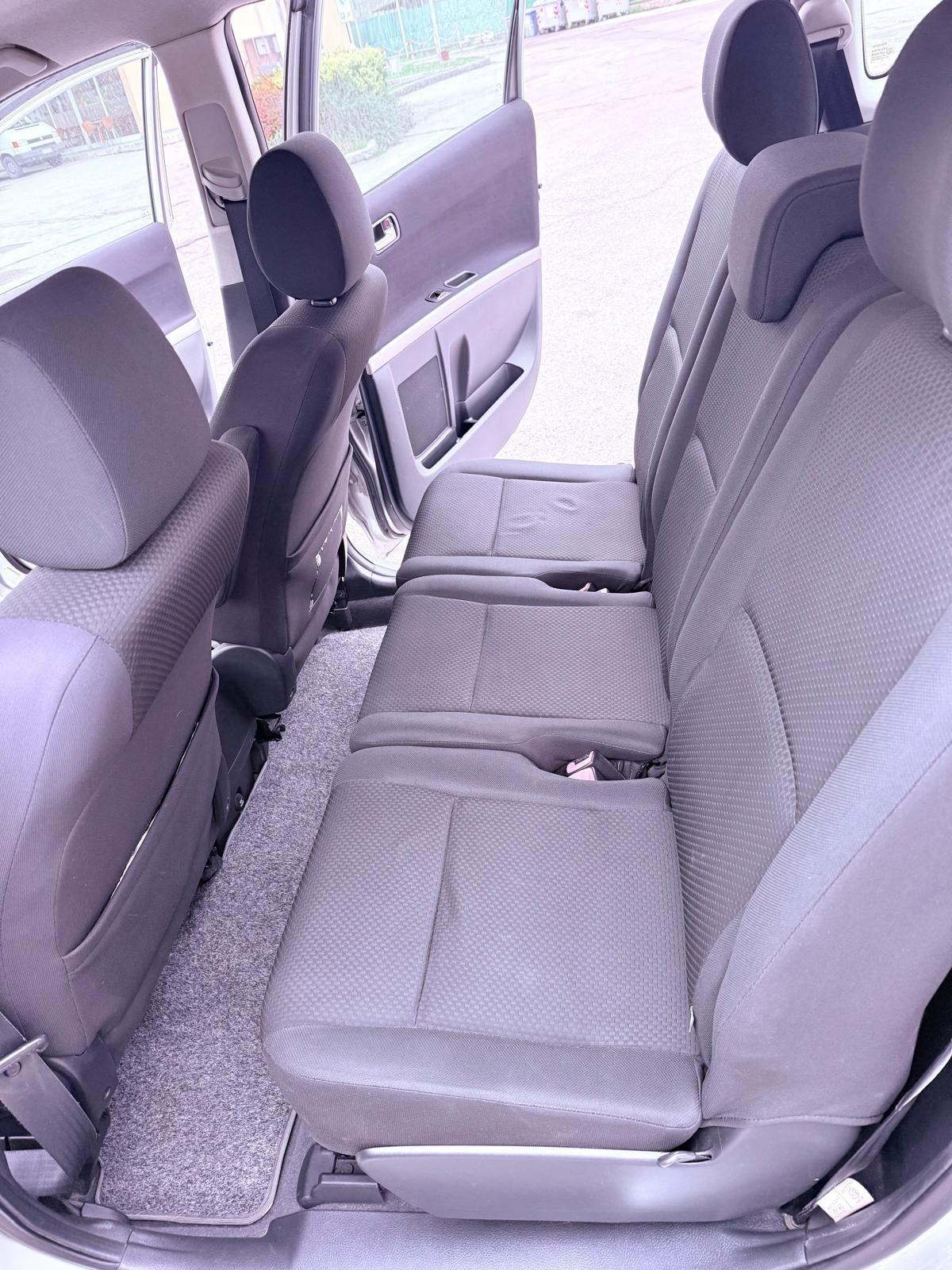 Toyota Corolla Verso 2.2 16V D-4D D-Cat