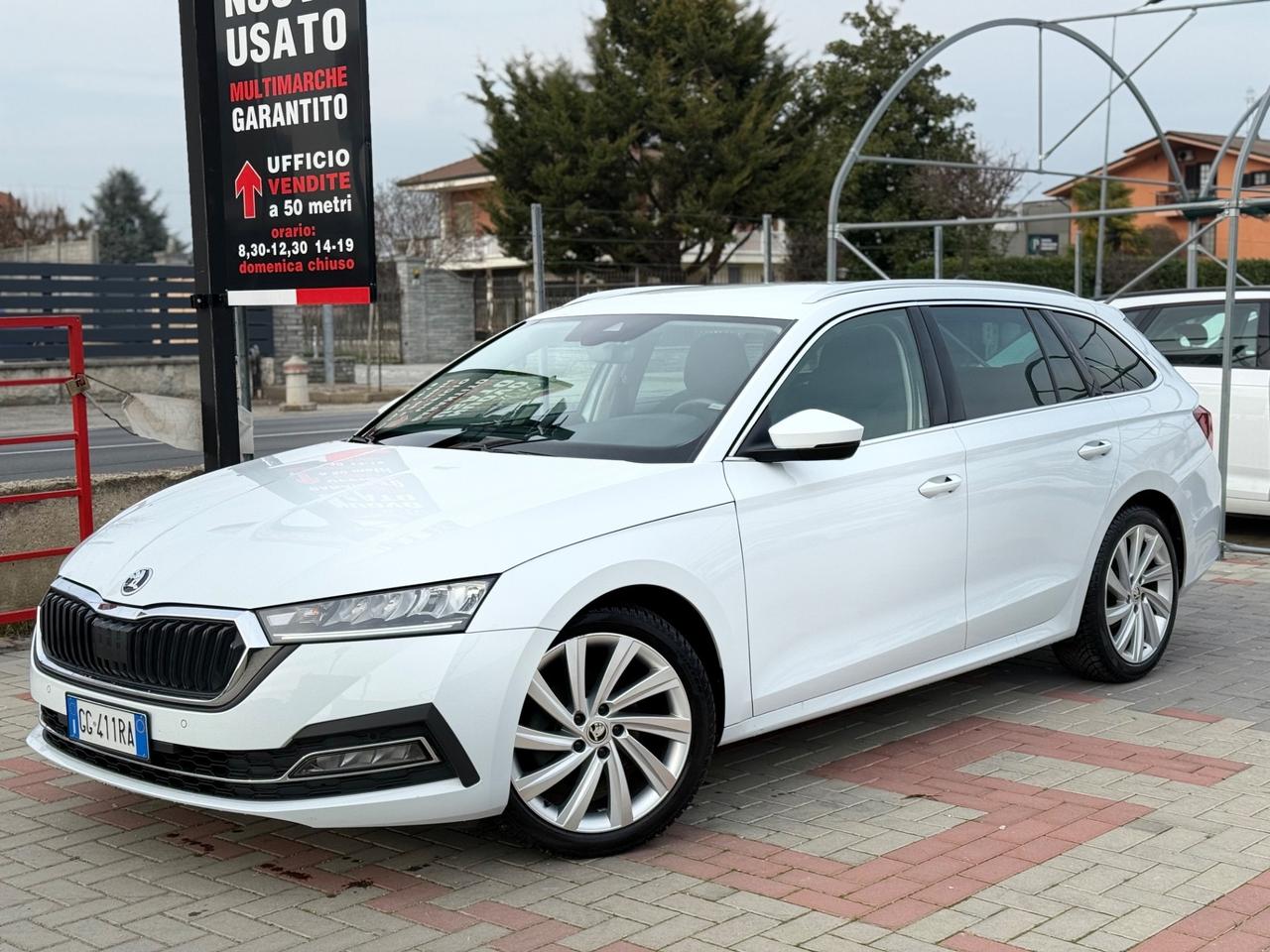 Skoda Octavia 2.0 TDI EVO SCR 150 CV DSG Wagon Executive