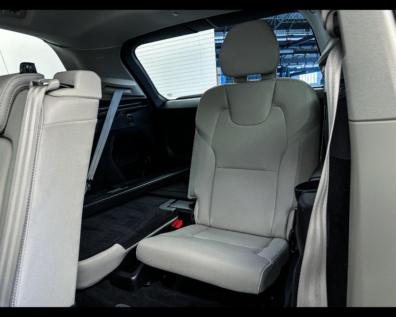 VOLVO XC90 (2014-->) - XC90 B5 (d) AWD automatico 7 posti Core