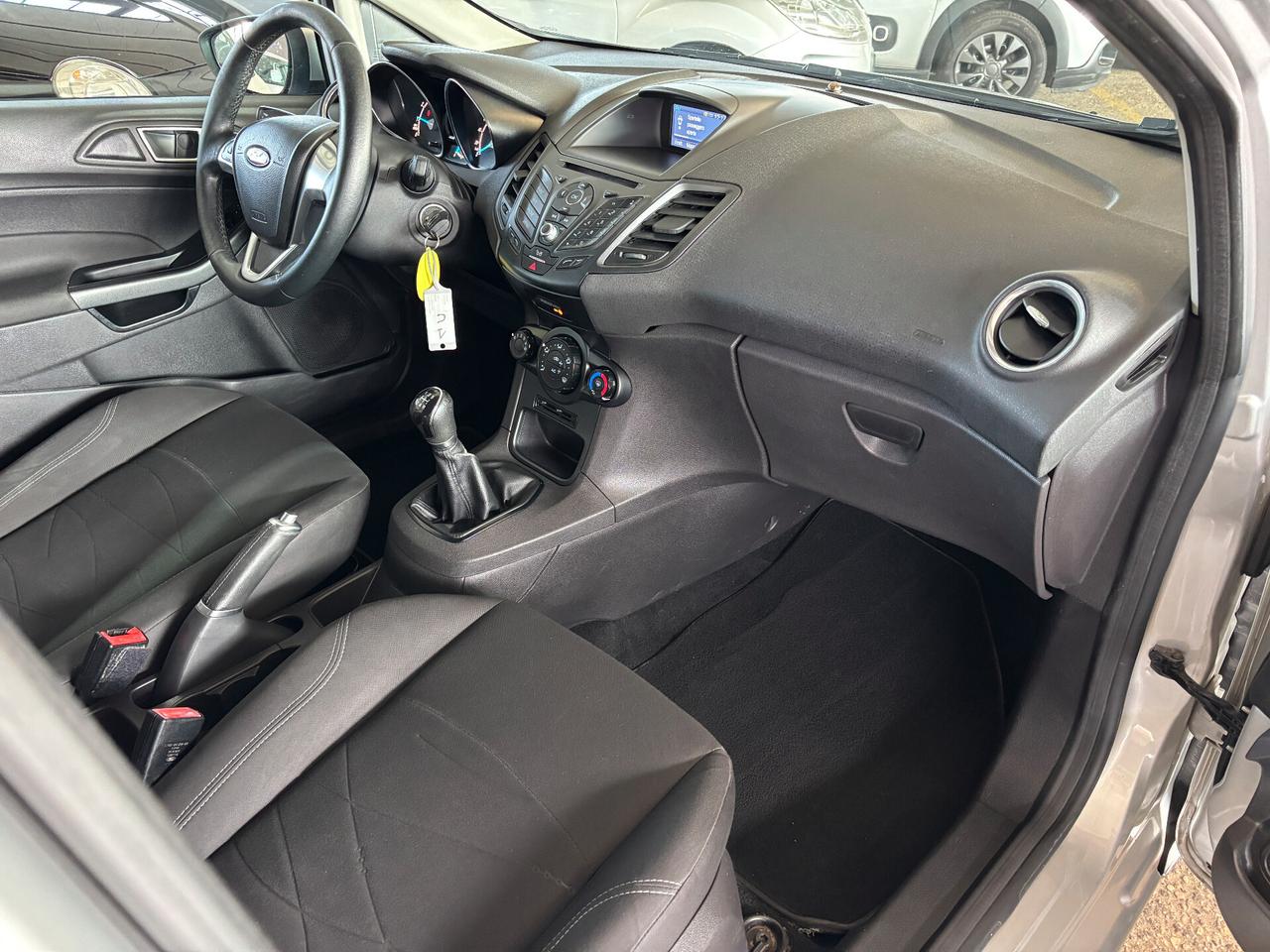 Ford Fiesta 1.2 44KW 60CV 5 porte Business NEOPATENTATO