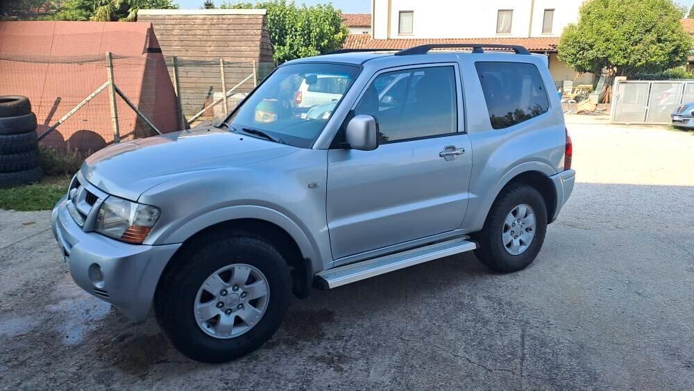 Mitsubishi Pajero 2.5 TDI 4x4 CORTO 2 differenziali bloccabili