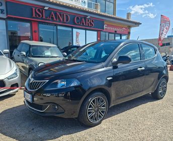 Lancia Ypsilon 1.0 Hybrid Gold 70cv