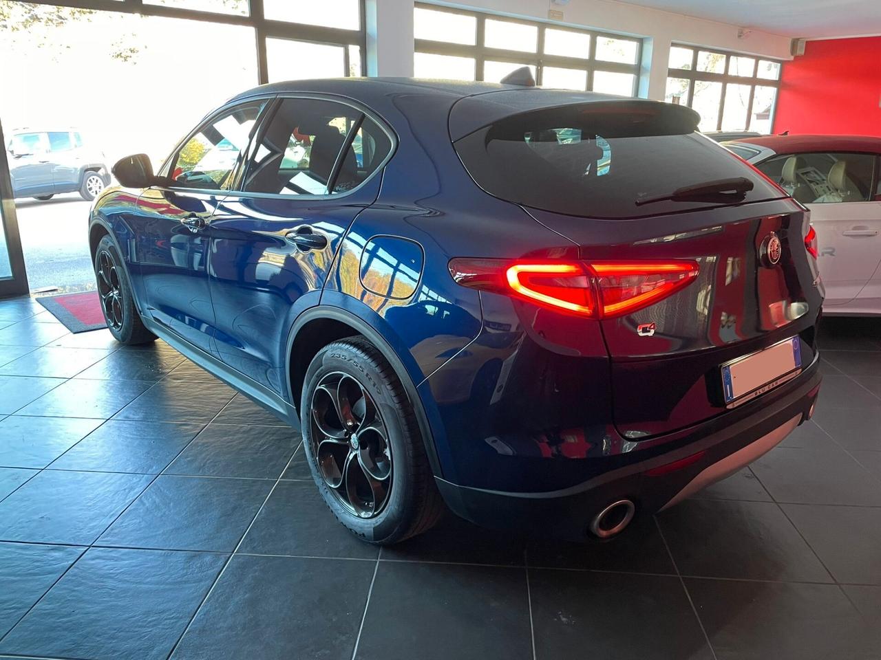 ALFA STELVIO 2.2JTDm 190CV Q4 *NAVI-KAMERA*