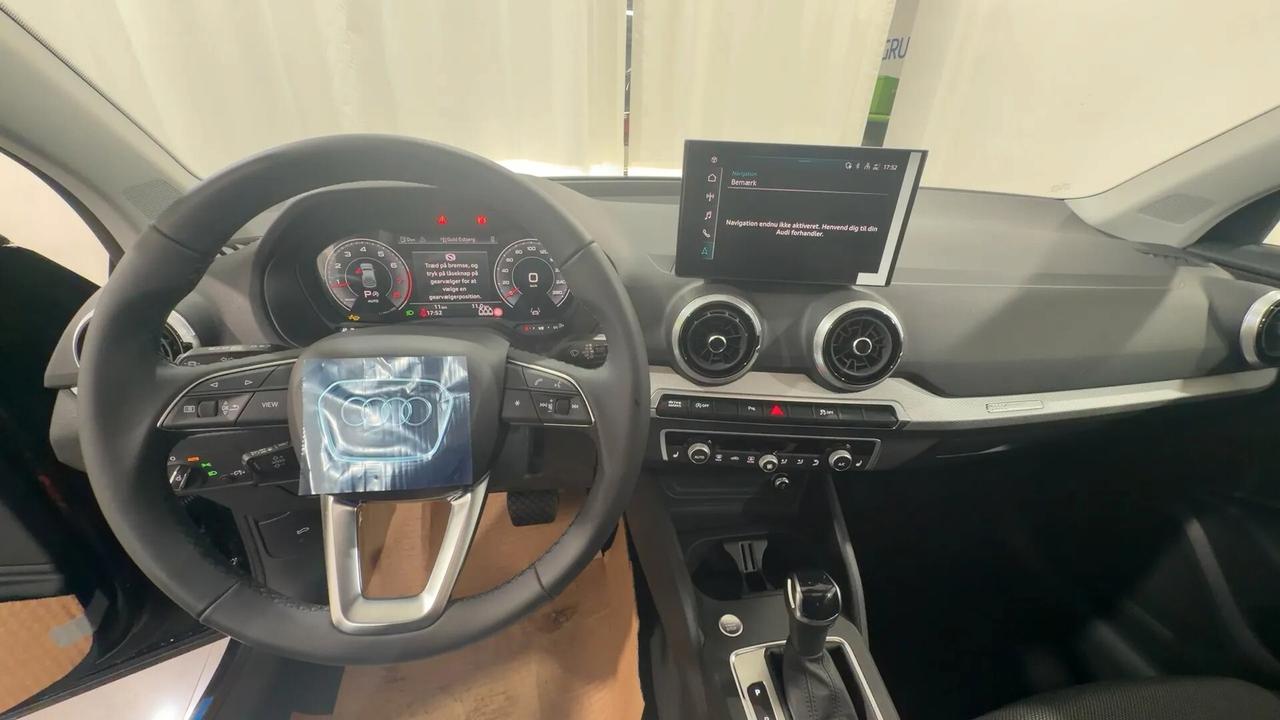 Audi Q2 35 TFSI S tronic line Edition KM0