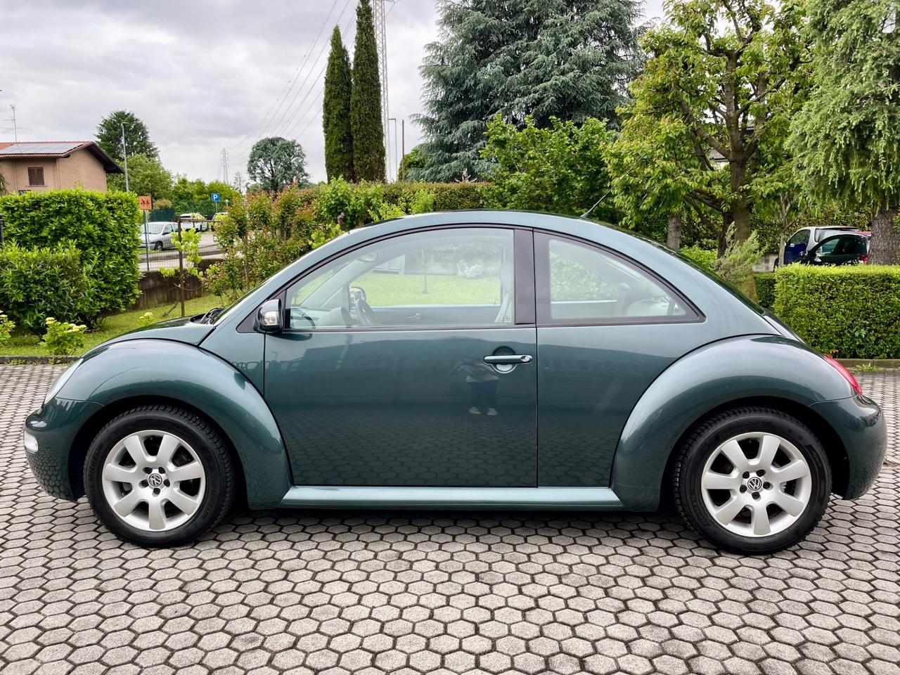 Volkswagen New Beetle 2.0 *UNICA 35000 KM*