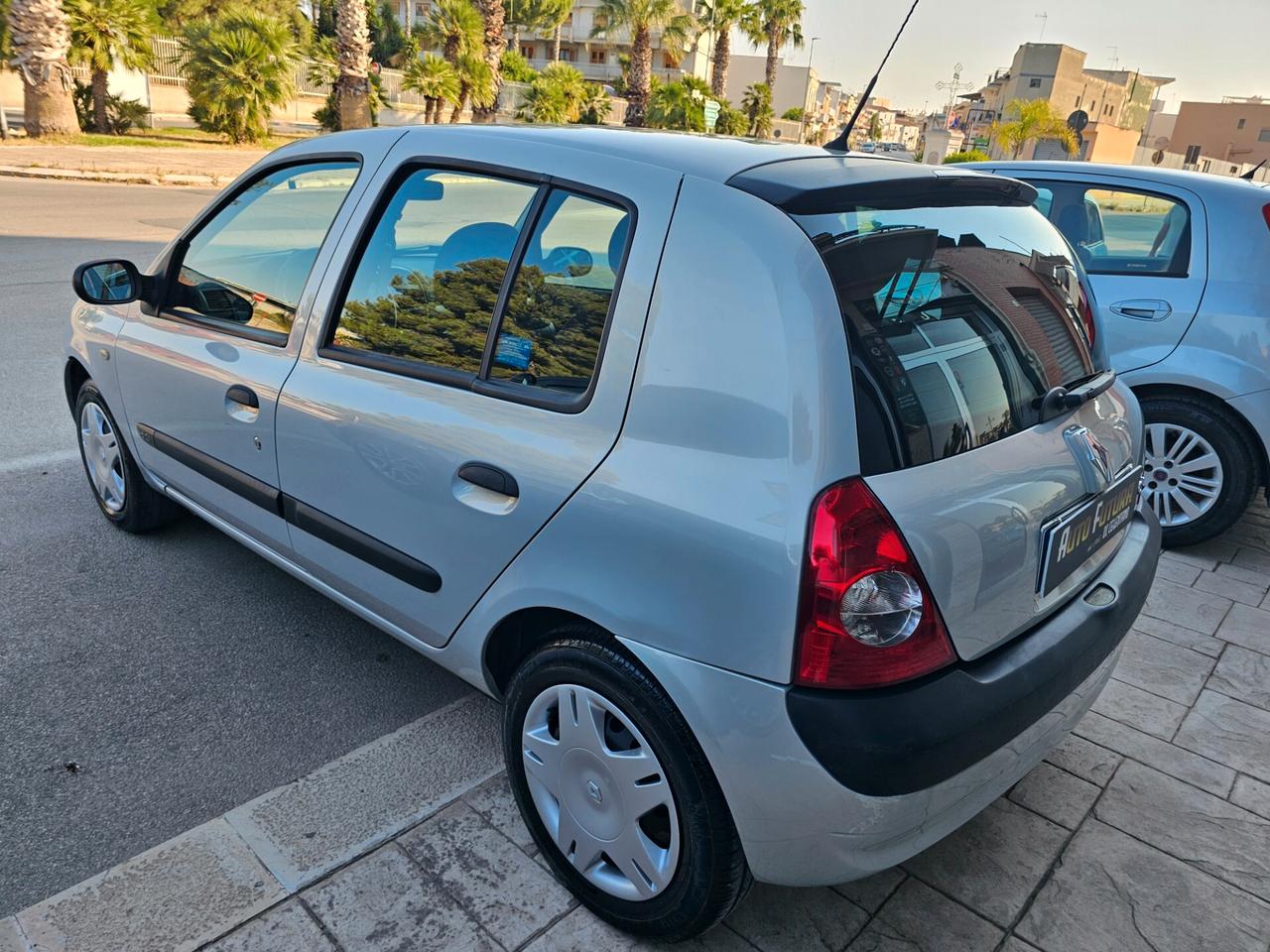 RENAULT CLIO 1.5 DCI 65CV