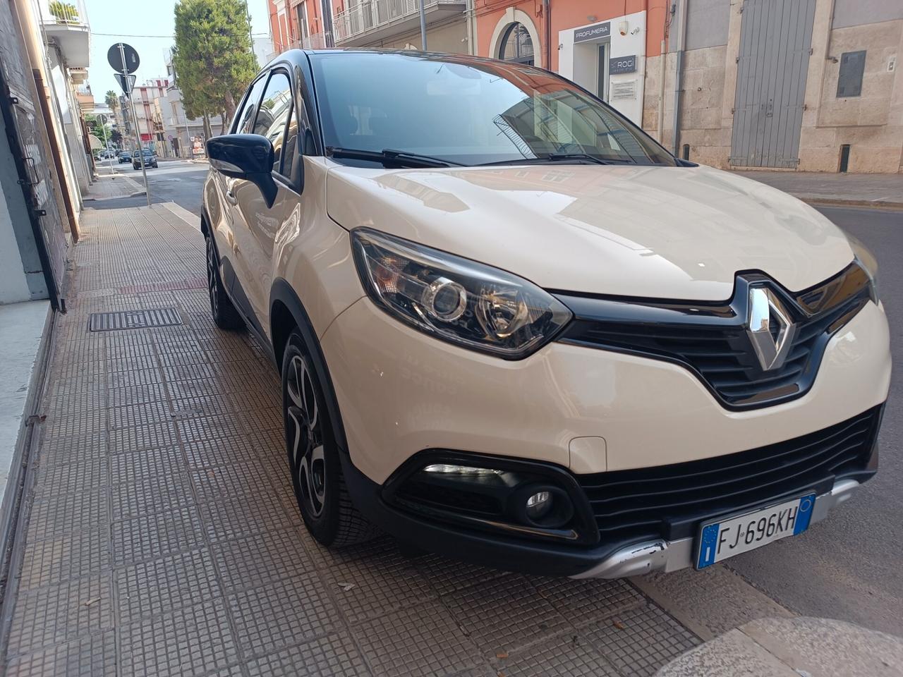 Renault Captur dCi 8V 90 CV ENERGY R-LINK NAVI CAMERA