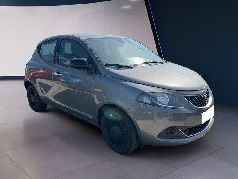 Lancia Ypsilon III 2021 1.0 firefly hybrid Gold s&s 70cv