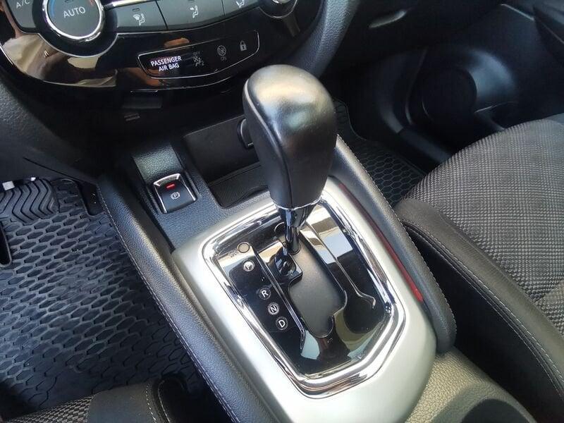Nissan Qashqai Qashqai 1.6 dci Tekna 2wd 130cv xtronic my16