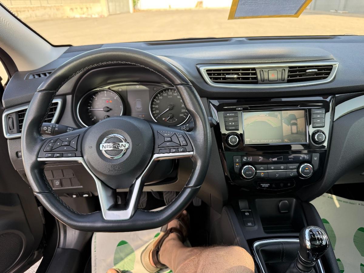 NISSAN - Qashqai - 1.7 dCi 150 CV N-Connecta; Tetto Panoramico; Navigatore; Telecamera 360°;