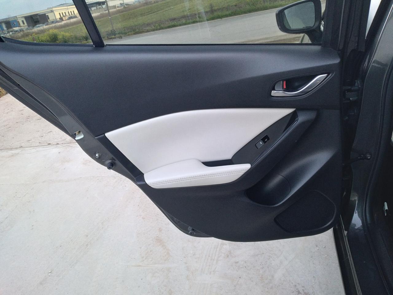 Mazda 3 Mazda3 1.5 Skyactiv-D Exceed