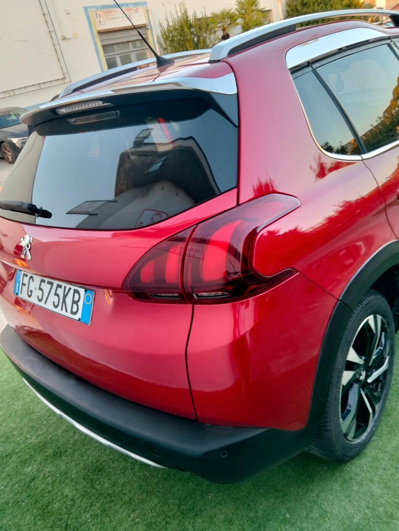 Peugeot 2008 BlueHDi 100 Allure