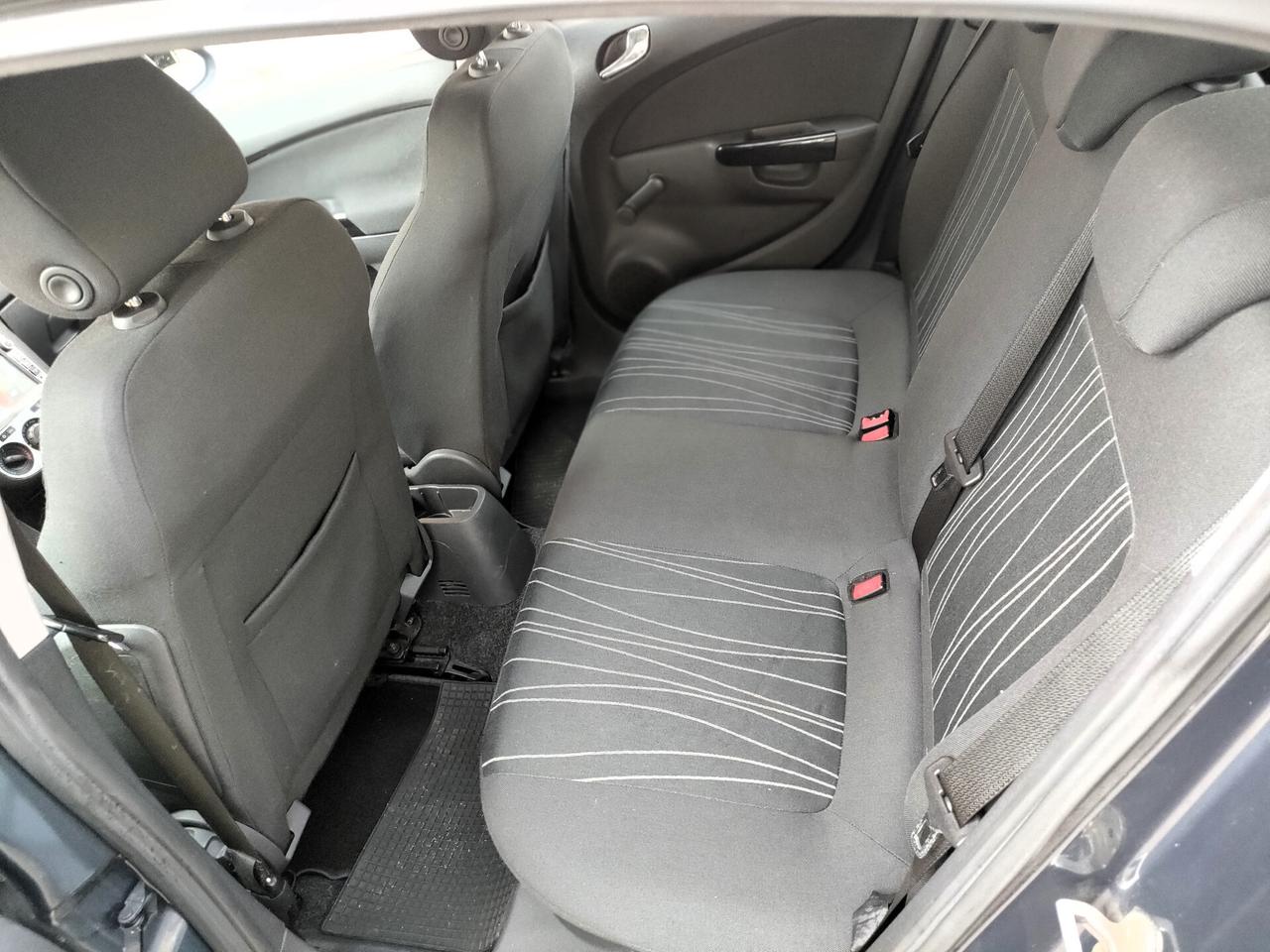 Opel Corsa 1.2 5 porte Enjoy