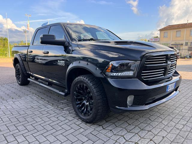 DODGE RAM CREW CAB 1500 SPORT- BLACK EDITION- PRONTA CONSEG