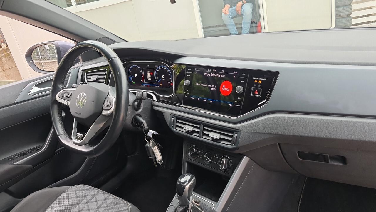 Volkswagen Taigo 1.5 TSI ACT 150 CV DSG R-Line
