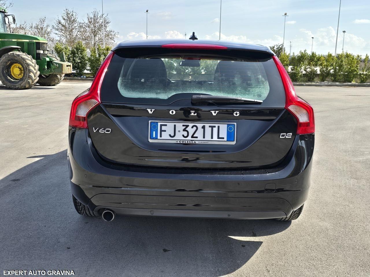 VOLVO V60 D2 2.0cc 120cv