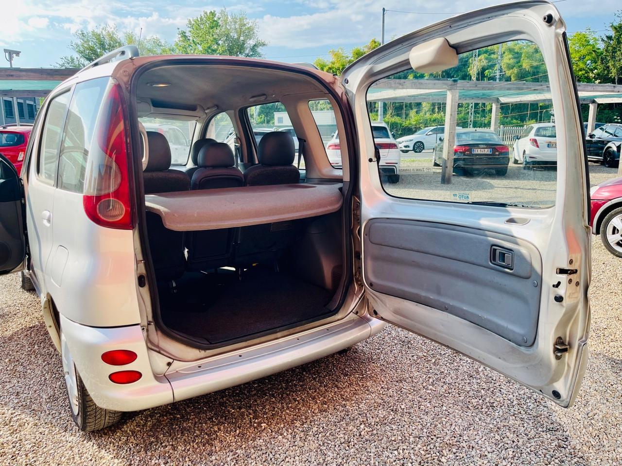 Toyota Yaris Verso 1.4 Tdi D-4D