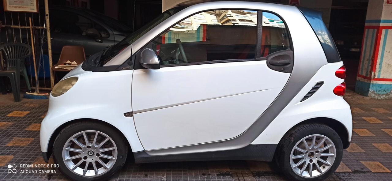 Smart ForTwo 1000 52 kW coupé passion