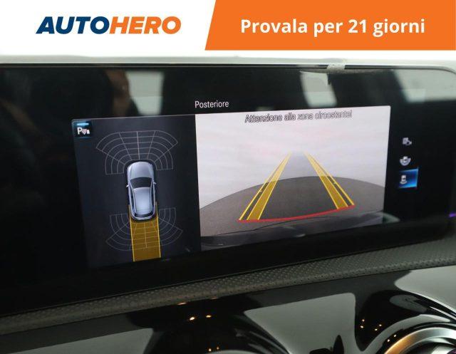 MERCEDES-BENZ A 180 Automatic Premium