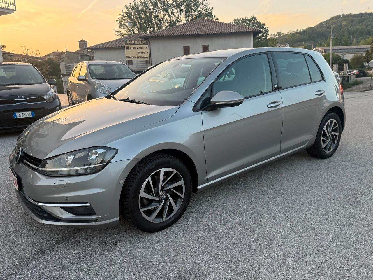 Volkswagen Golf Variant 1.6 TDI 115 CV Highline BlueMotion Technology