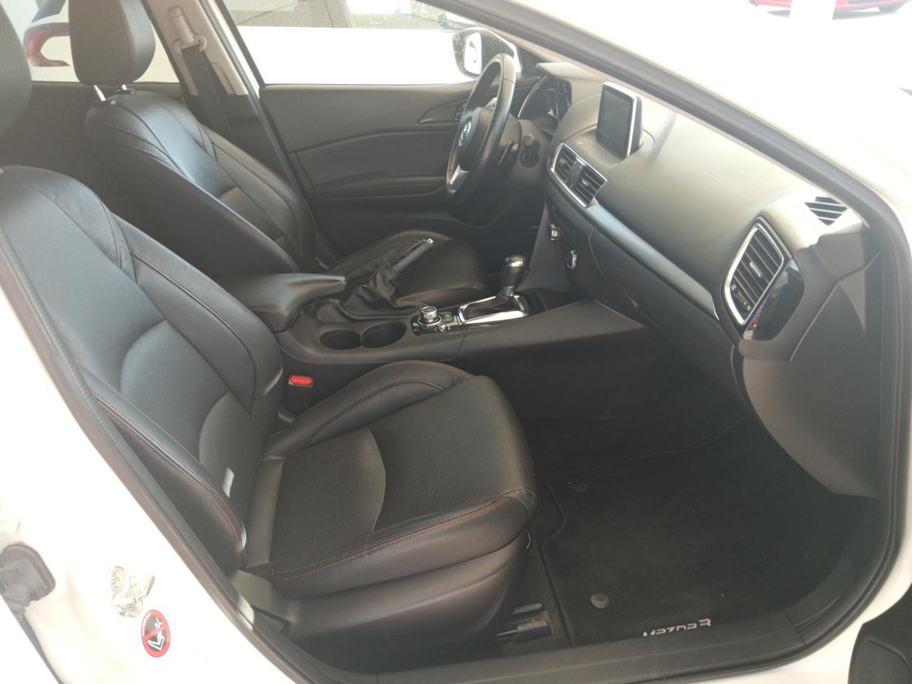 MAZDA 3 DISEL 2.2 C.V 150 AUTOM IL TOP CON PROB I AL MOTORE