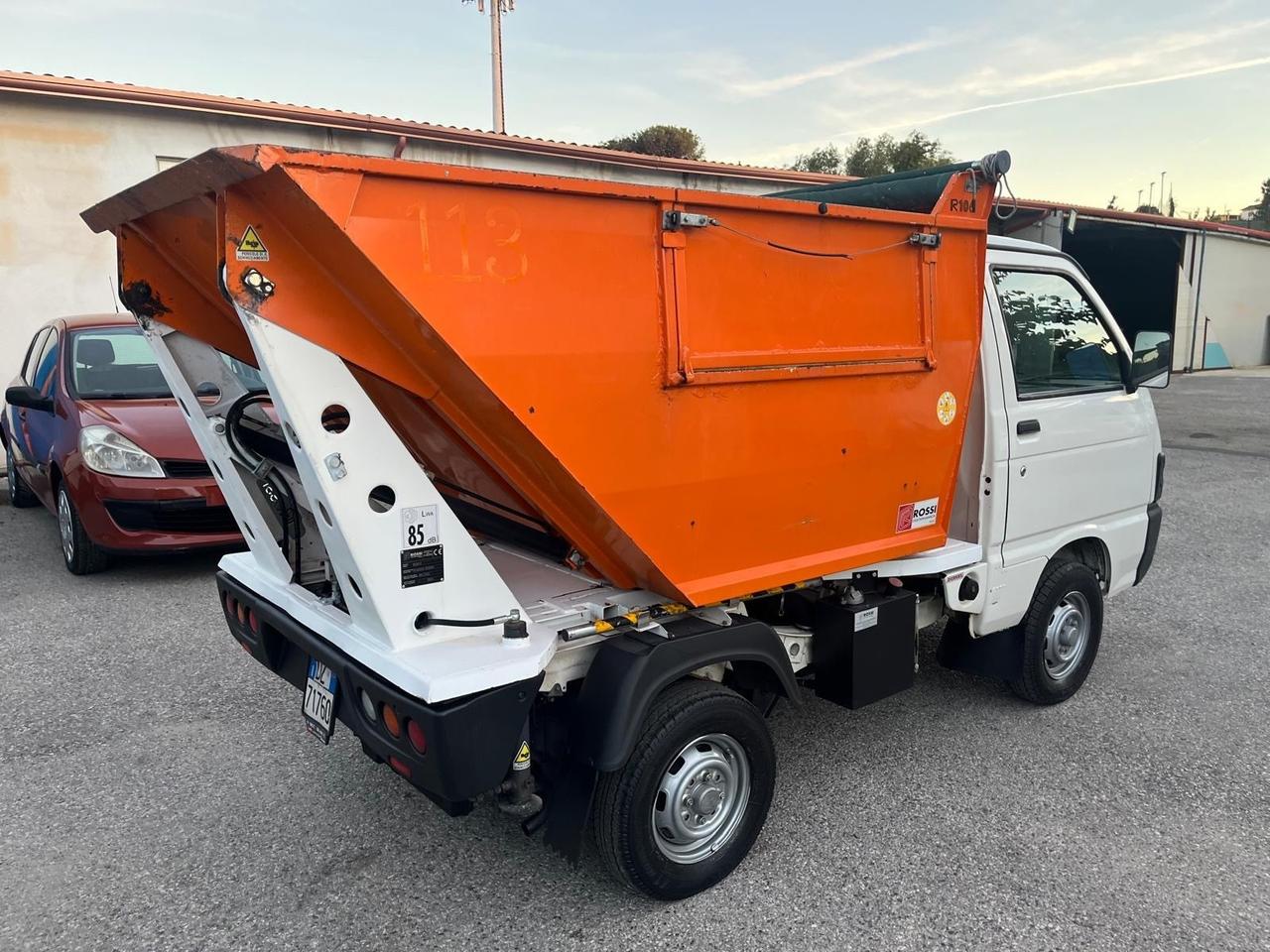 Piaggio quargo con vasca/rib.-700cc- Diesel -2014