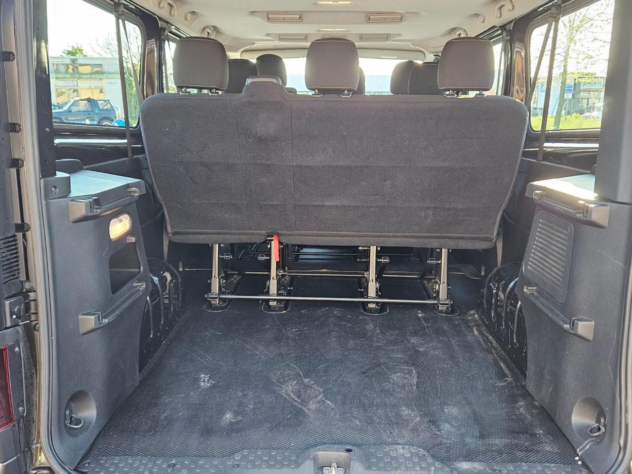 Renault Trafic T27 1.6 dCi 120CV S&S PL-TN Zen