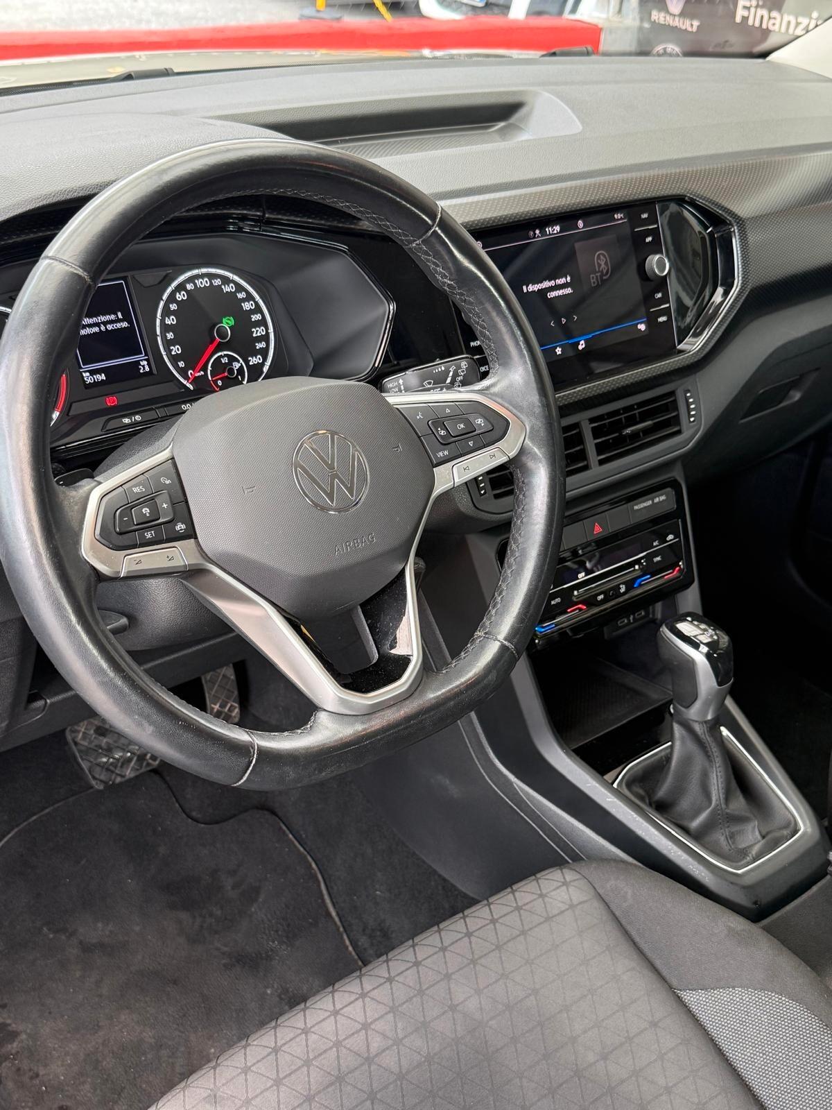 Volkswagen T-Cross 1.0 TSI 110 CV Sport