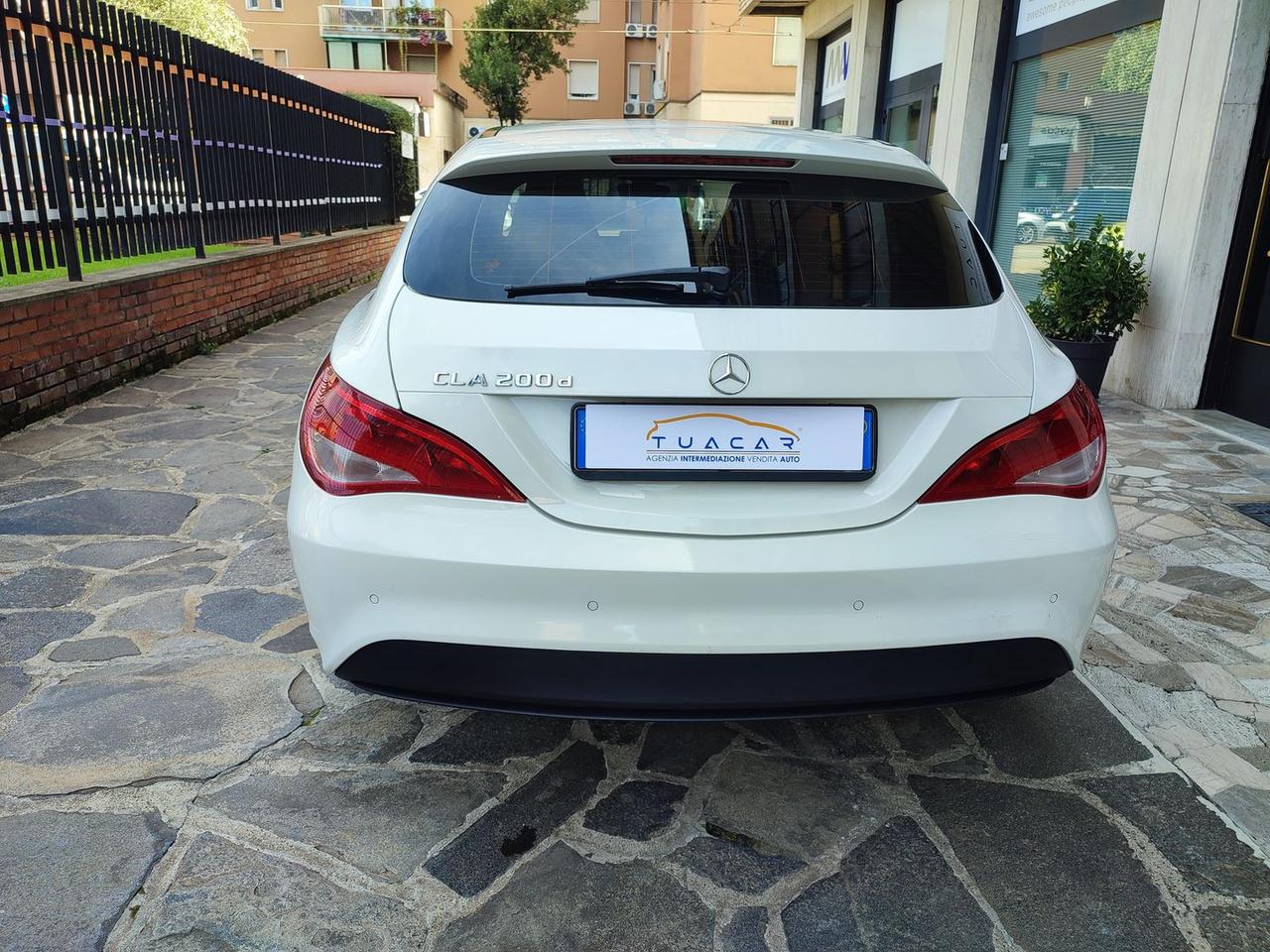 Mercedes-Benz CLA 200 200d Automatic Shootin #6730