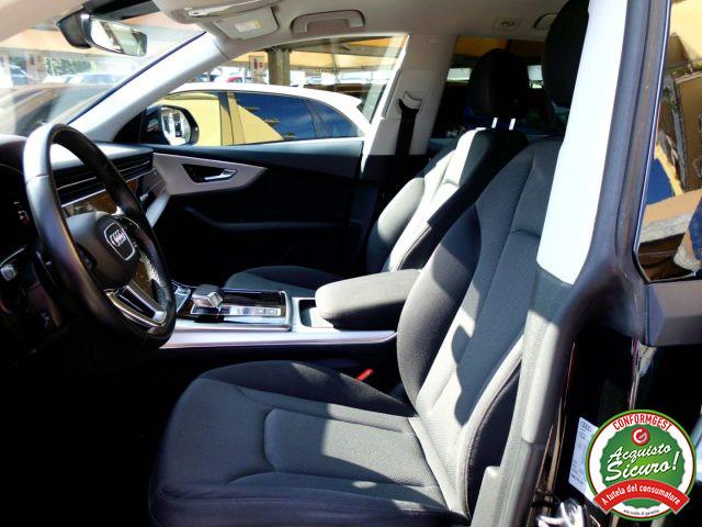 AUDI Q8 45 TDI quattro tiptronic Sport