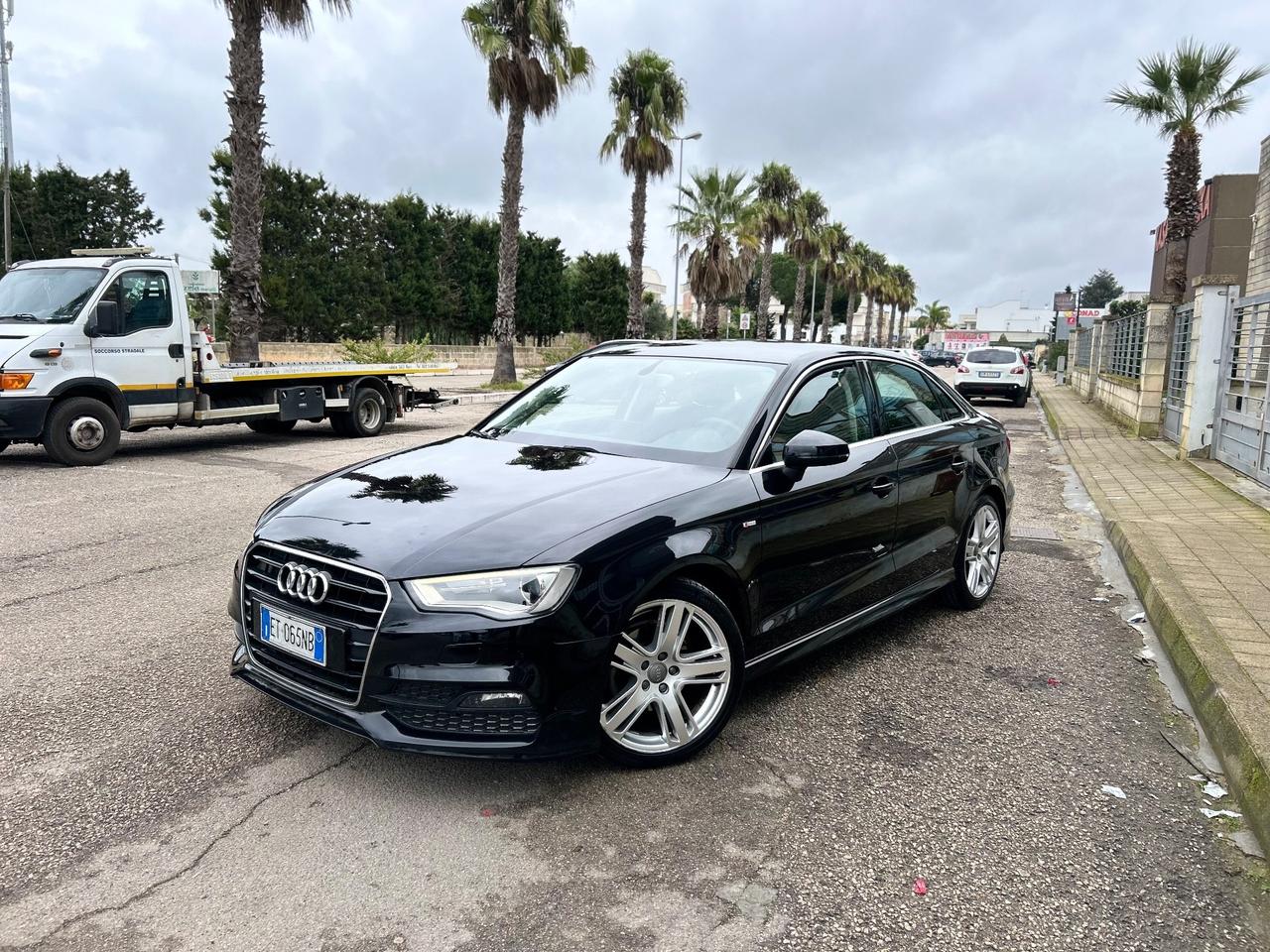 Audi A3 2.0 TDI 150cv sedan S-Line