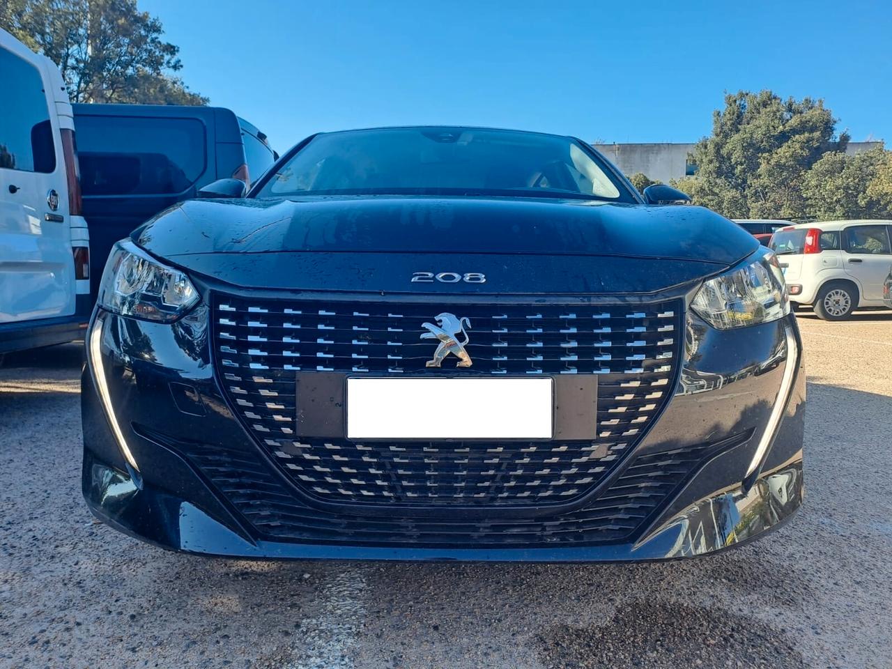 Peugeot 208 2022 garantita 12 mesi