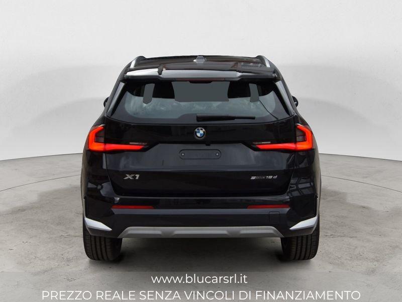 BMW X1 sDrive 18d X-Line DCT