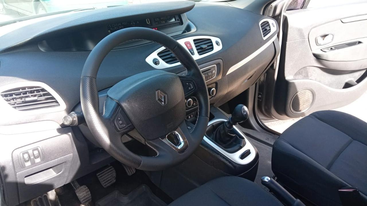 Renault Scenic Scénic X-Mod 1.5 dCi 110CV Dynamique NAVI CLIMA CERCHI MULTIFUNZIONE CRUISE