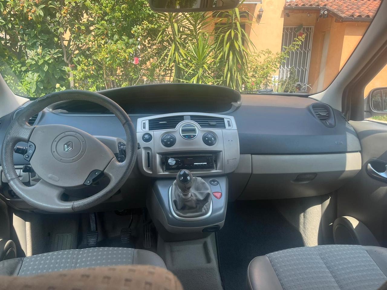 Renault Scenic Grand Scénic 1.9 dCi Serie Speciale Exception