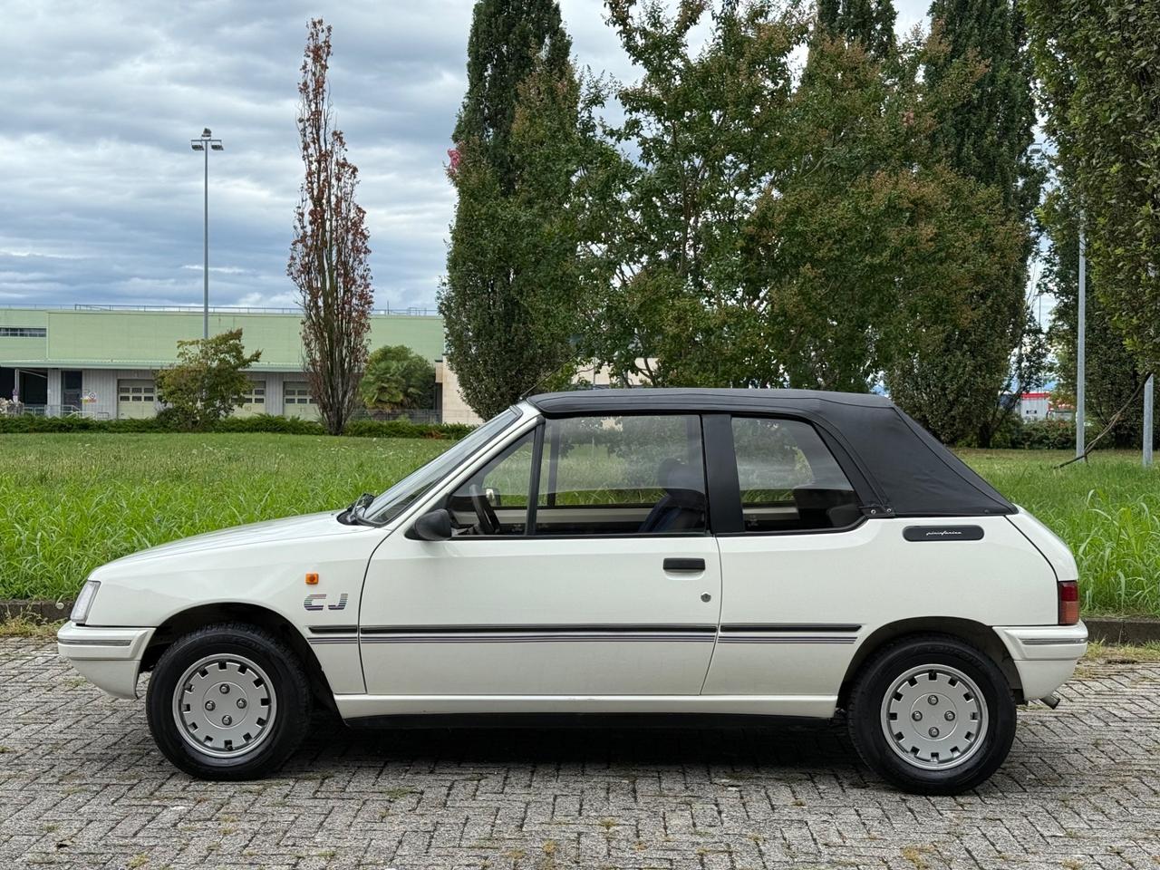 Peugeot 205 1.1i cat Cabriolet CJ