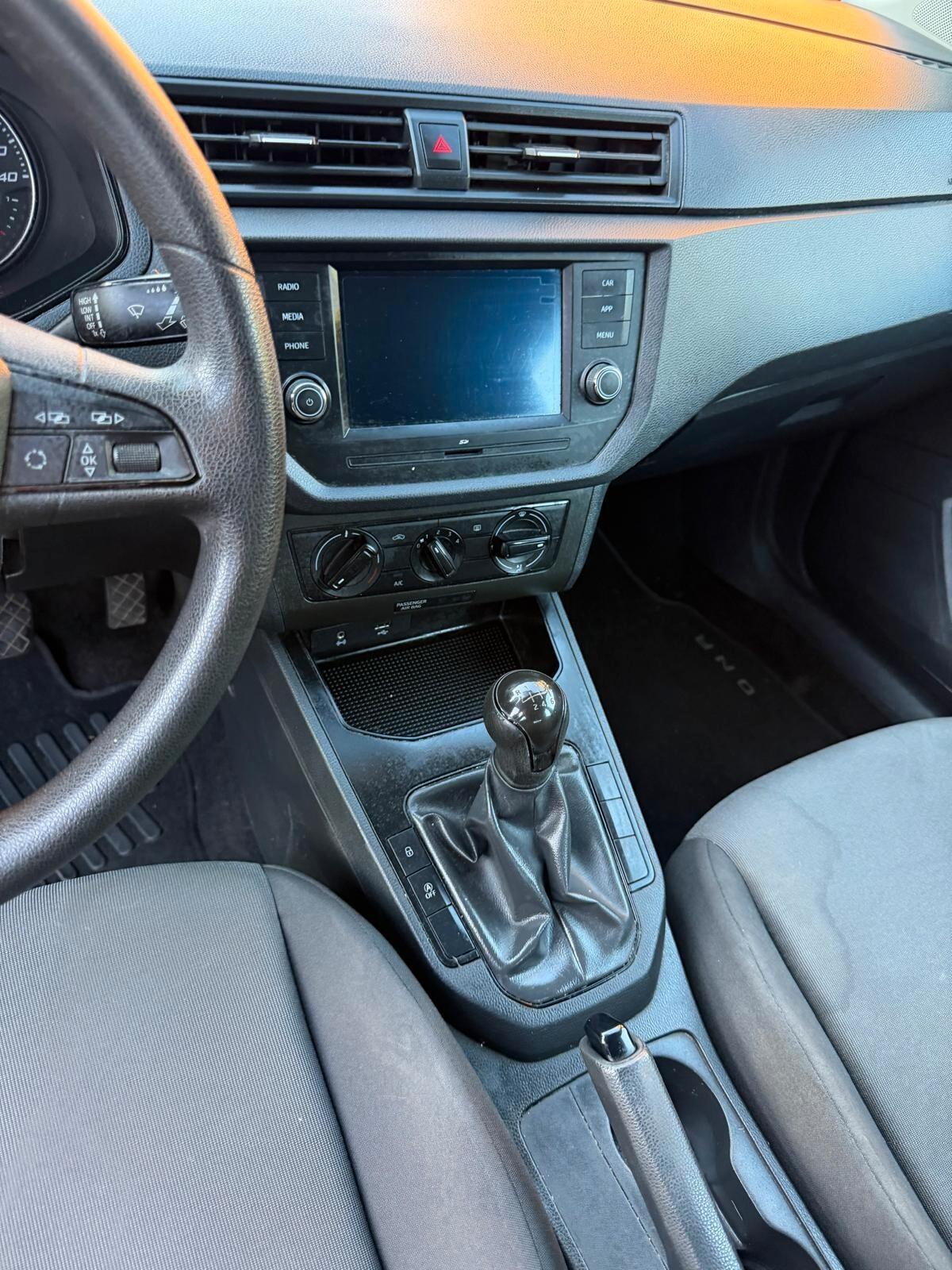 SEAT Arona 1.0 TGI - NEOPATENTATI - 12 MESI DI GARANZIA -