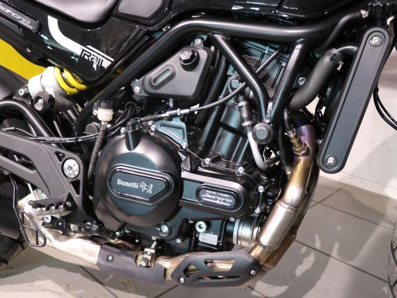Benelli Leoncino Trail 500