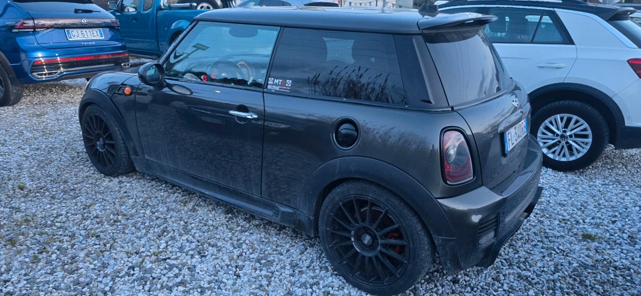 Mini John Cooper Works s con motore 1.6 231 cv preparazione Rp