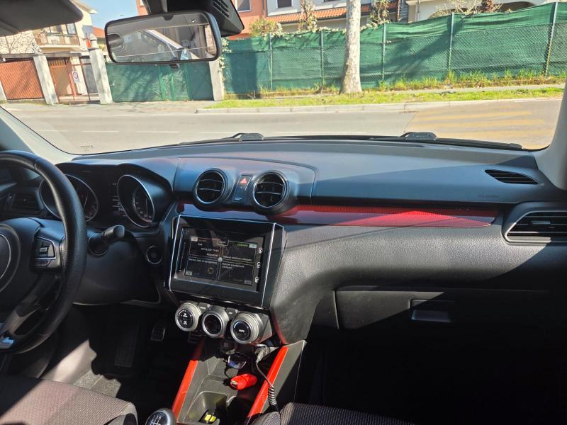 Suzuki Swift 5 Porte Swift 1.4h Sport 2wd