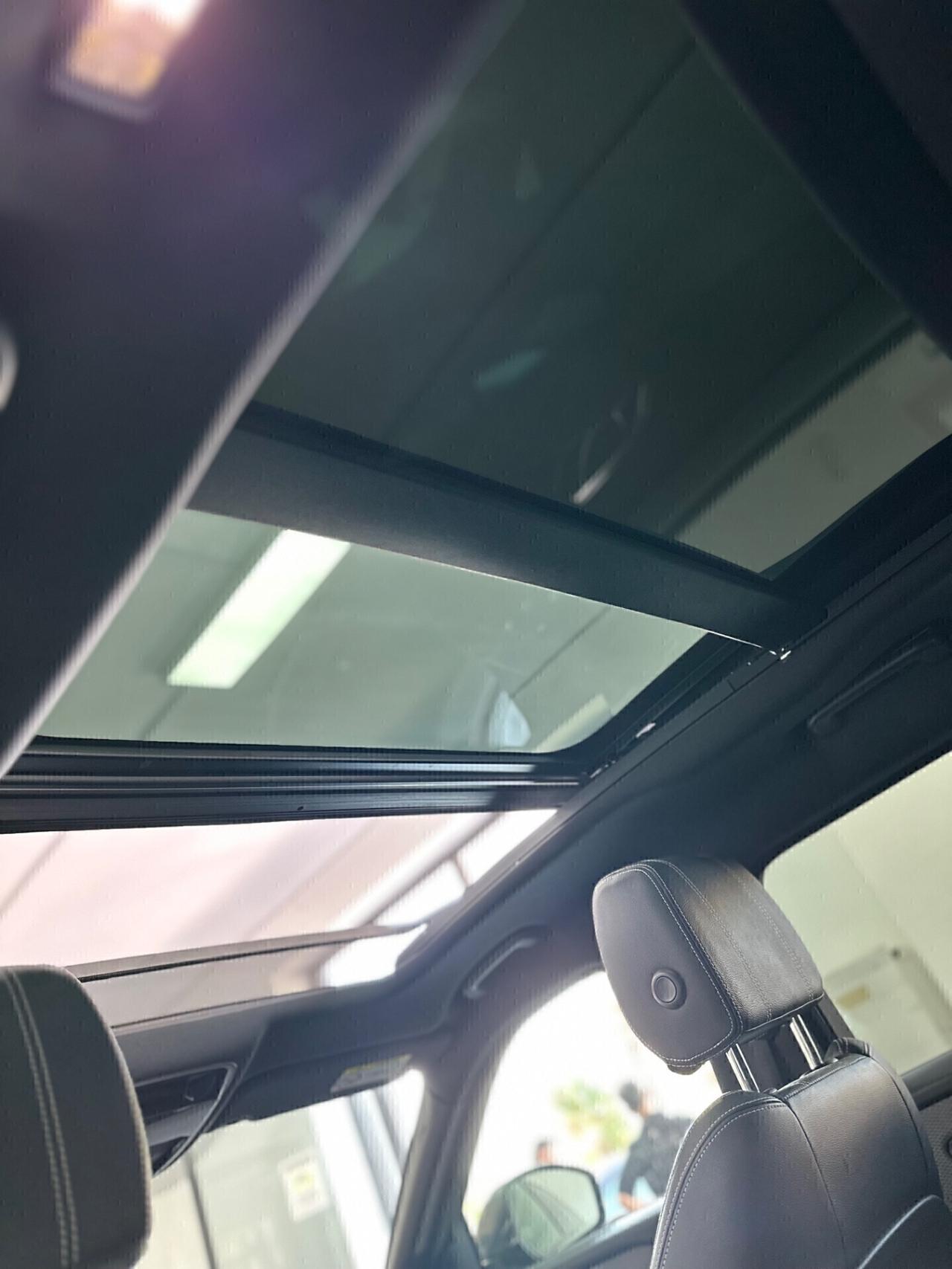 Land Rover Range Velar 2.0D I4 240 CV R-Dynamic HSE