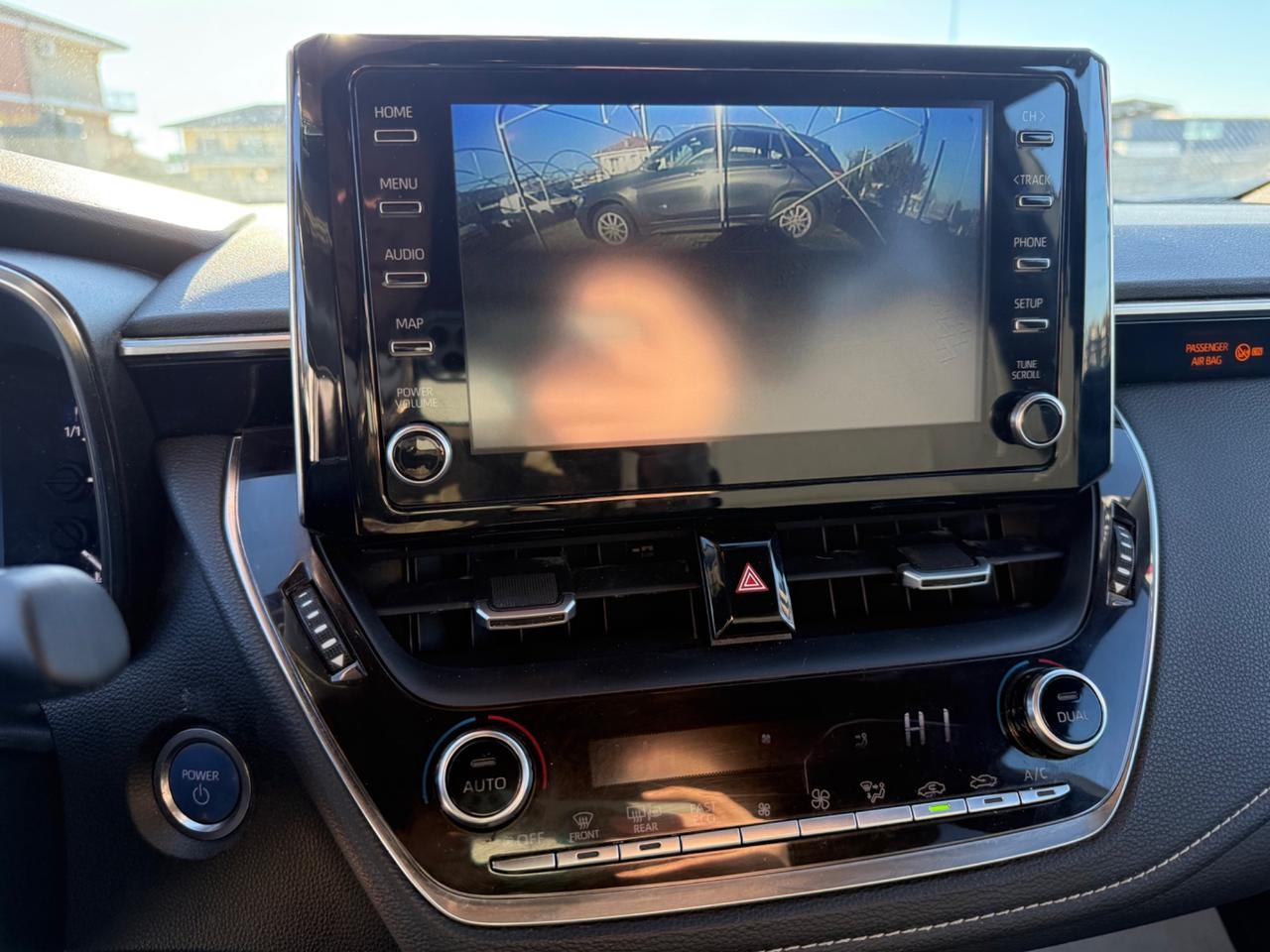 Toyota Corolla 1.8 HIBRID CVT 98CV STYLE