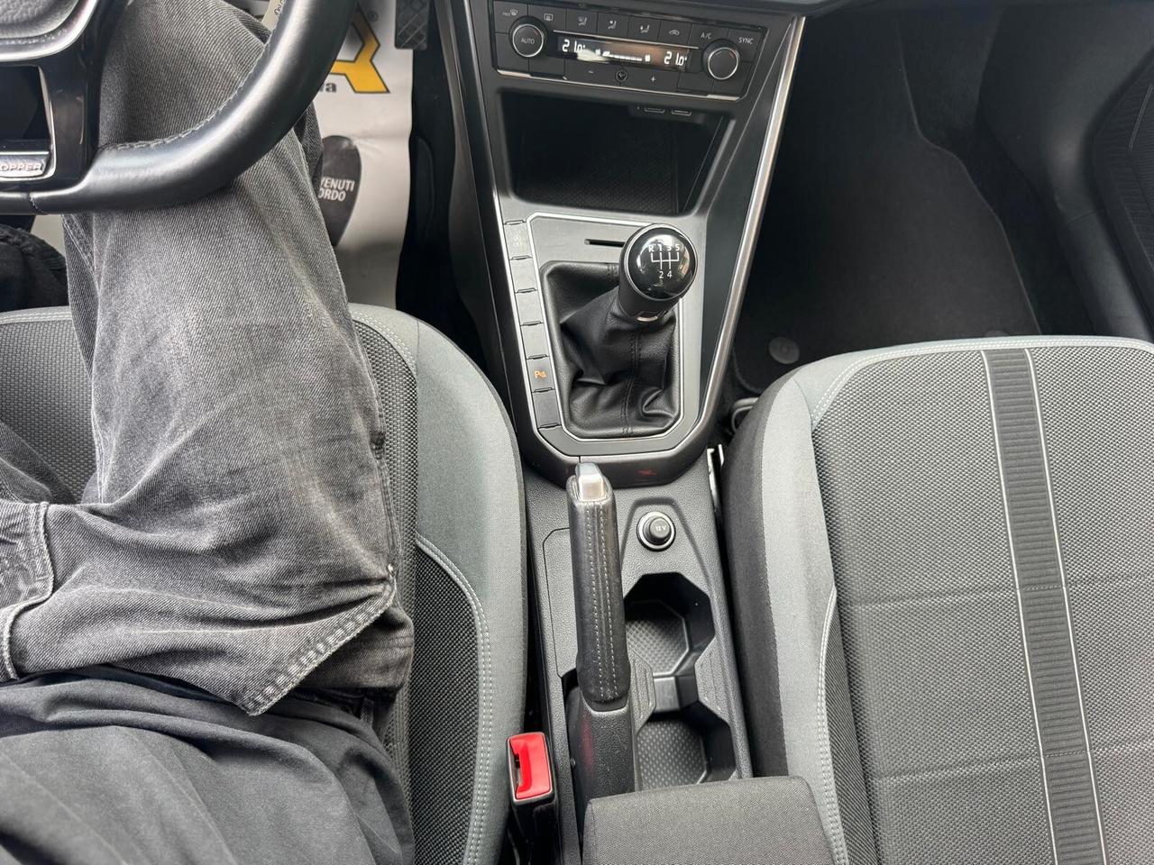 Volkswagen Polo 1.0 TSI 5p. COPPER LINE