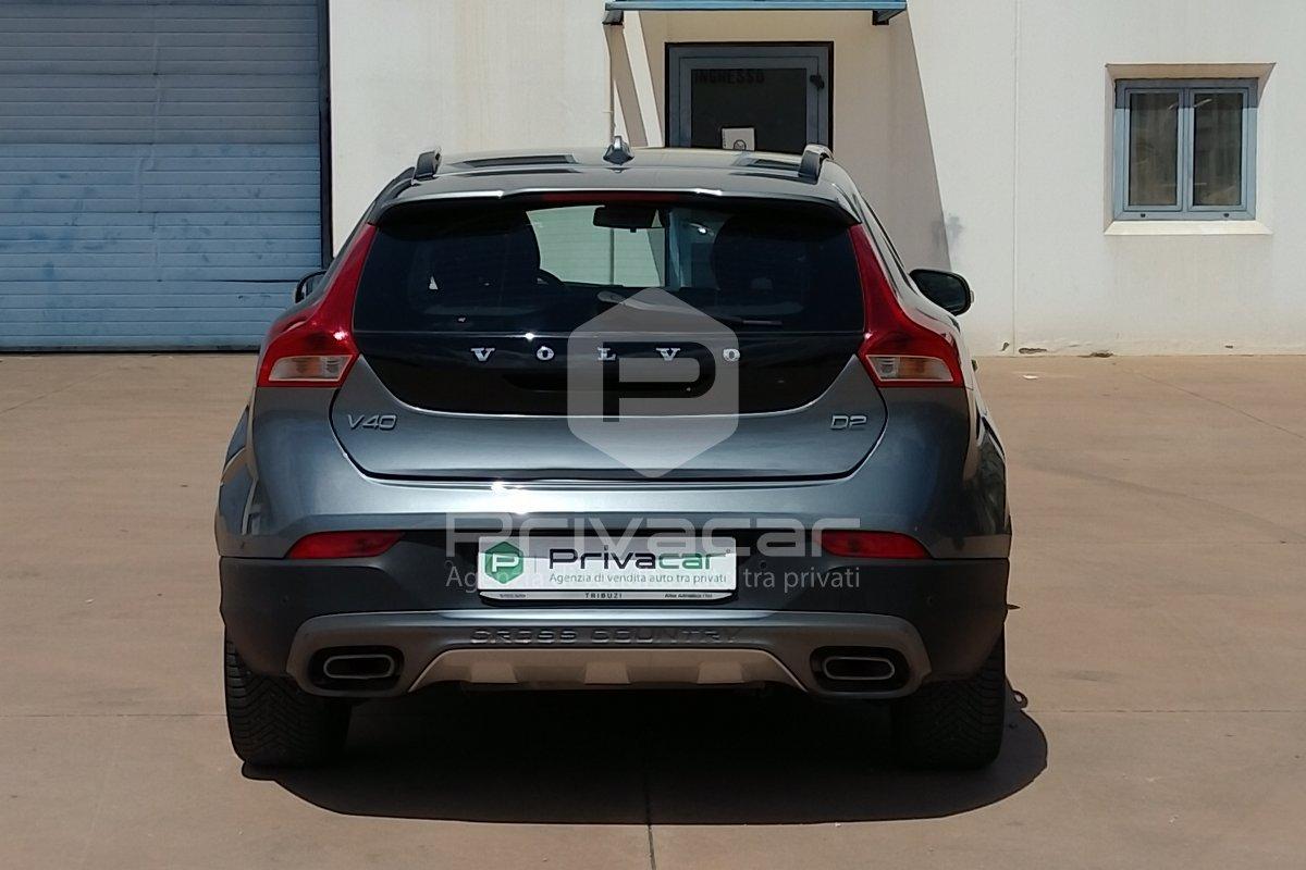 VOLVO V40 Cross Country D2 Kinetic
