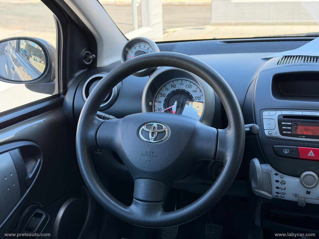 TOYOTA Aygo 1.0 12V VVT-i 5p. Active Connect