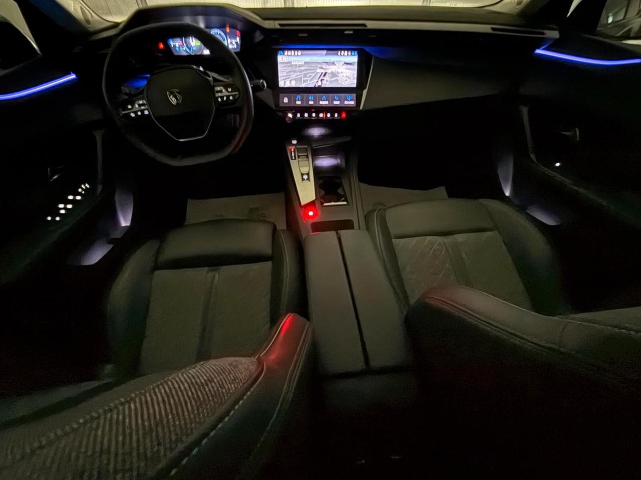 Peugeot 408 Plug-in Hybrid 180 e-EAT8 Allure Pack Blu Obsesion *Ok Neopatentati